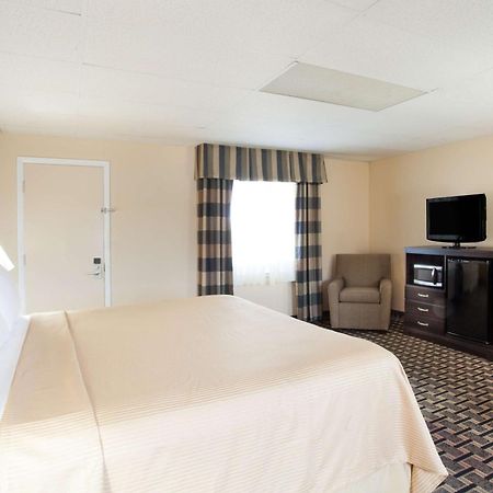 Travelodge By Wyndham South Burlington Exterior foto